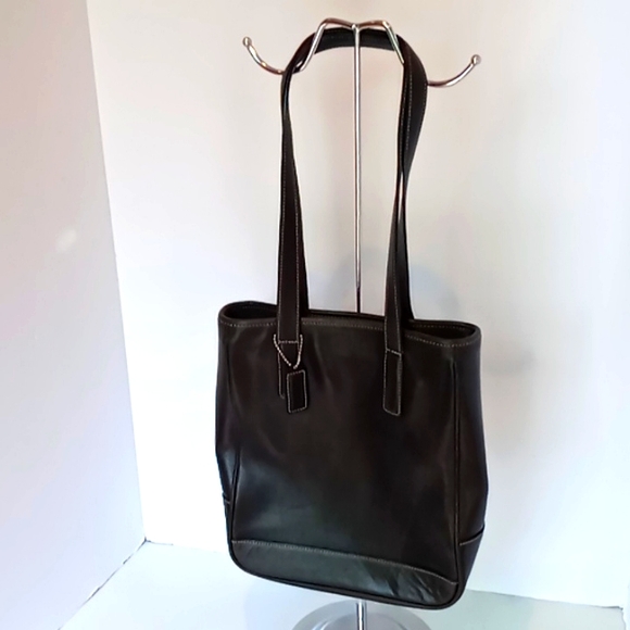 Coach - D13-7776 - All Leather Hampton Market Lunch Tote/Shoulder Bag - Black - Picture 1 of 13